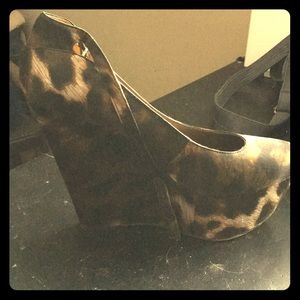 Sam Edelman leopard print wedges